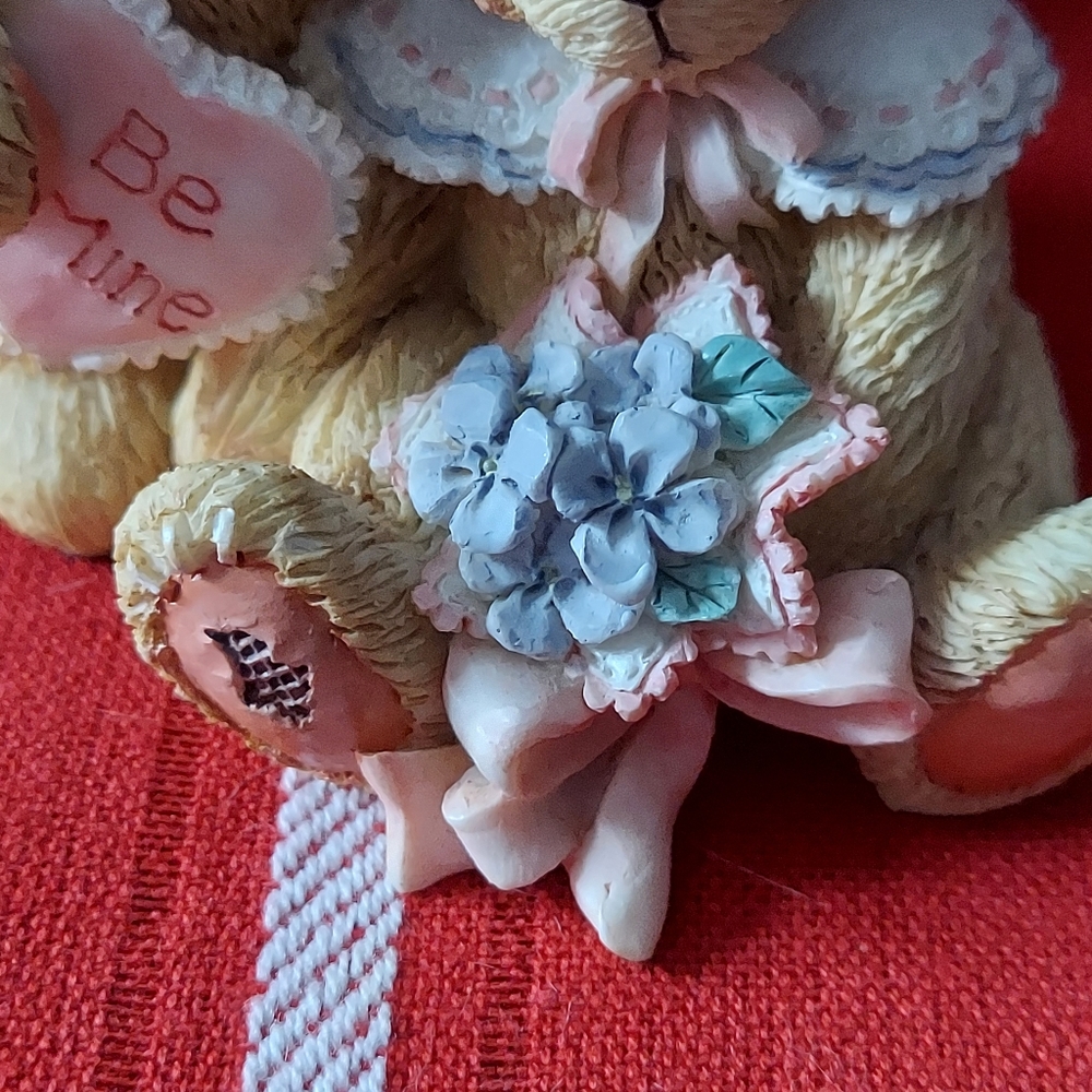 Enesco Cherished Teddy "Oliver & Olivia" - Picture 2 of 11